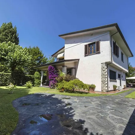 Federica By Mmega * Forte dei Marmi