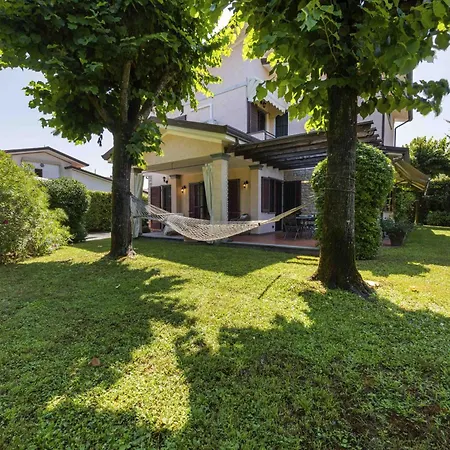 Federica By Mmega Villa Forte dei Marmi