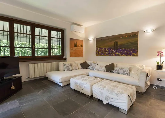 Federica By Mmega * Forte dei Marmi